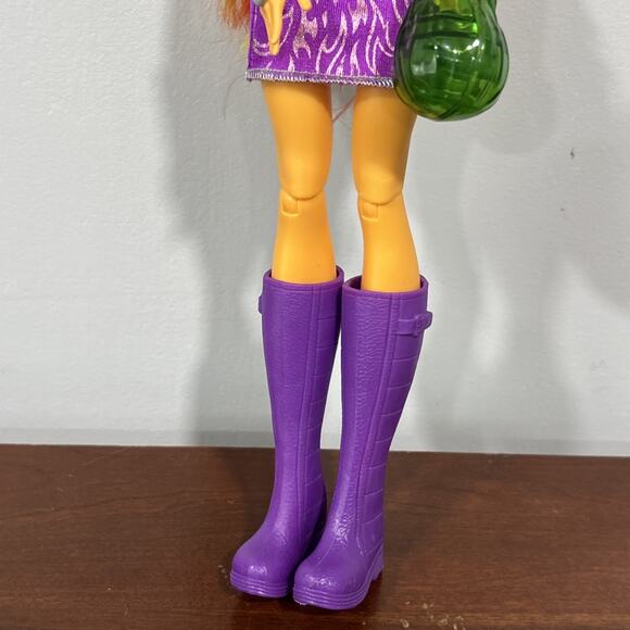 Mattel DC Super Hero Girls Teen Titans Intergalactic Gala Starfire Action Doll - Picture 5 of 9